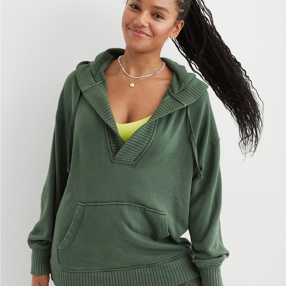 Aerie green Henley sweatshirt